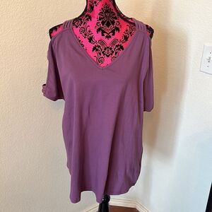 BloomChic Purple Cold Shoulder Short Sleeve Top - Size 14/16